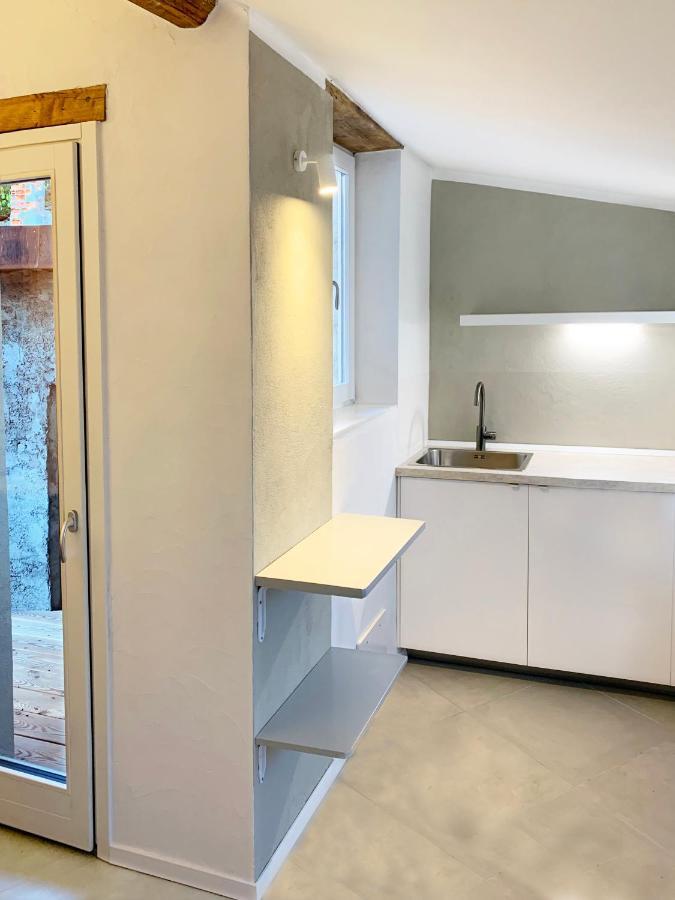 Apartamento Antica Torre Sondrio Exterior foto