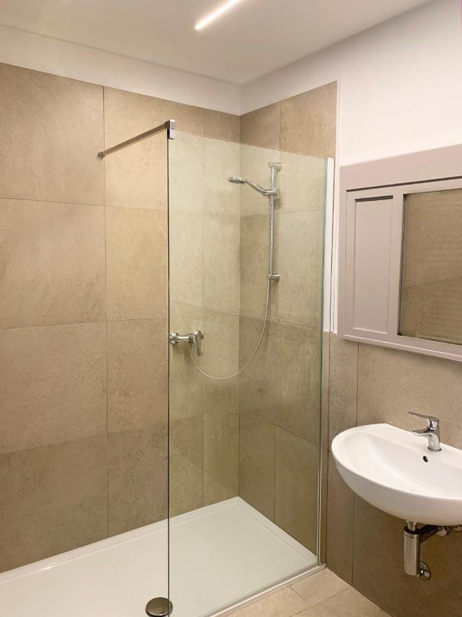 Apartamento Antica Torre Sondrio Exterior foto